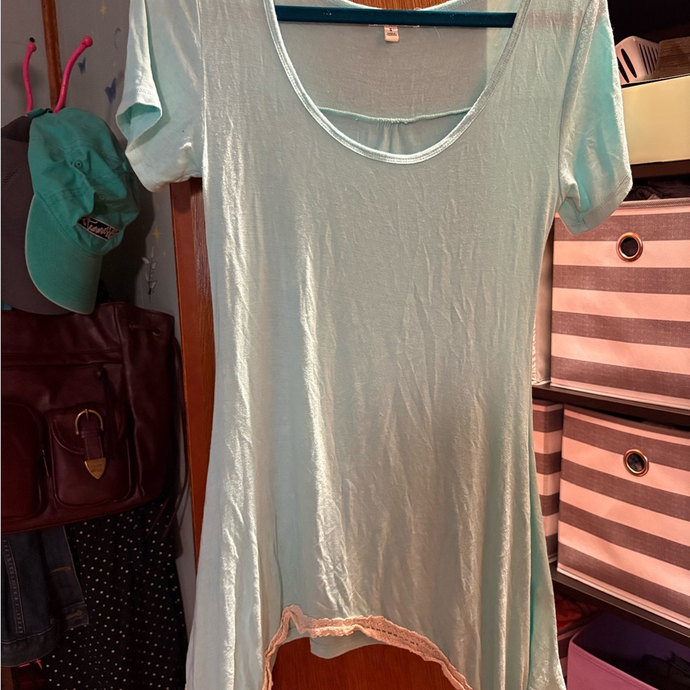 Zenana Outfitters Mint Scoop Neck Tunic